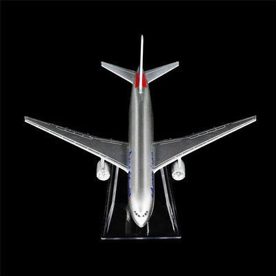 1:400 The New American Airlines B777 Alloy Metal Aircraft Model