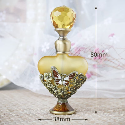 Decorative glass perfume bottle (Capacity: 5ml)