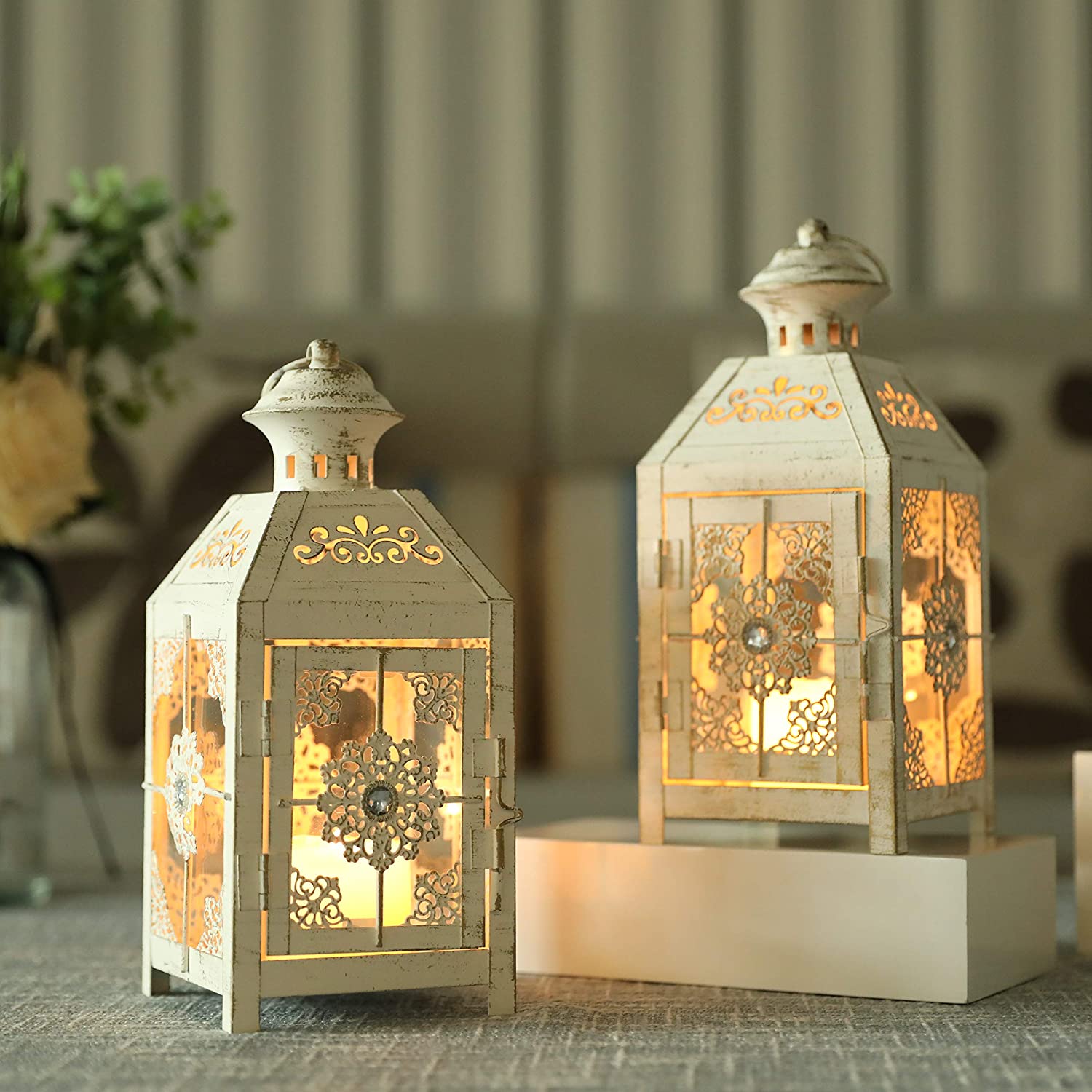 Candle Lantern, 9.5", (Color:White with Gold Brush)